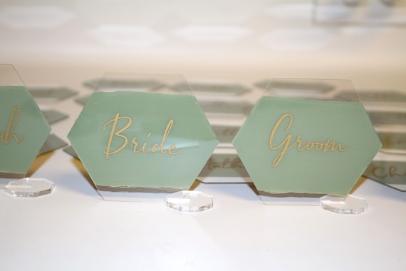 hidingplacebout's tweet photo. Wedding Name Card, Emerald, Sage, Event Escort https://t.co/hiqjP46h7T #seating #name #placecards #acrylicsign #guest #birthday #babyshower @etsymktgtool https://t.co/MozLUYR225