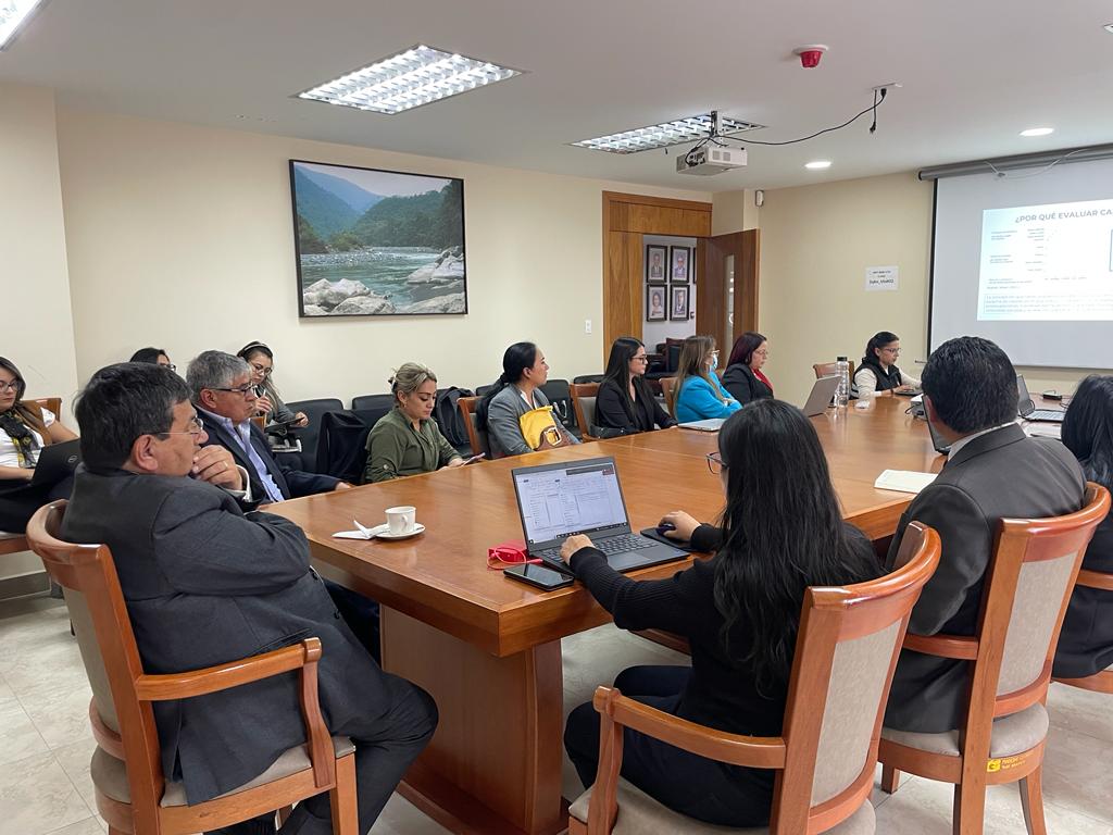 calidad_uta's tweet photo. HOY| Siguiendo el Modelo de Gestión por Procesos de la @UTecnicaAmbato, el Equipo Estratégico de Personas abordó la temática de Salud Mental de nuestra comunidad universitaria ✅
#ModeloDeGestion
#YoSoyDeLaUTA https://t.co/A0kz442RvG