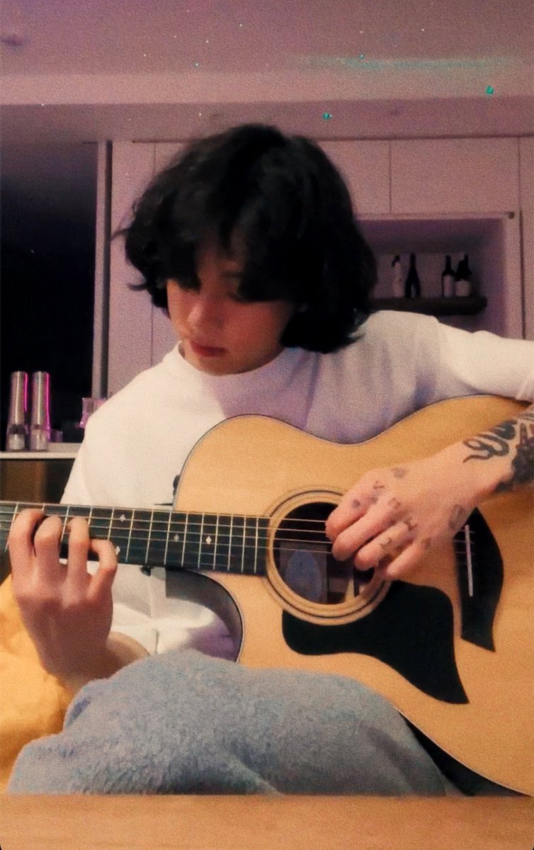 ᴷ cetinho tweet media