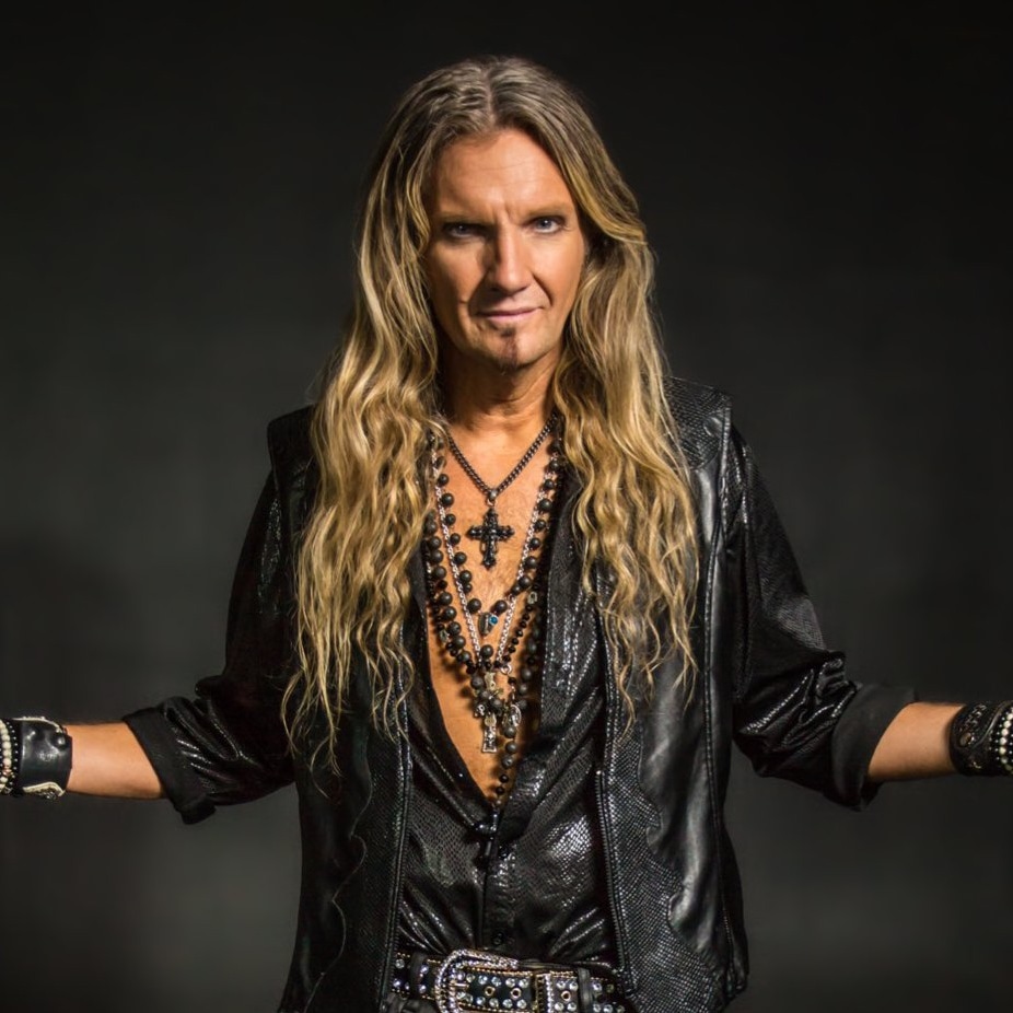 BrendaSchilli12's tweet photo. 🎸Joel Hoekstra's 13 has a new album coming out soon..
Let's look back at his first rock album.
Dying To Live
@joelhoekstra13
#leadguitarist
#songwriter
#Frontierrecords
🎸🎸🎸🎸🎸🎸🎸🎸
Title song
Dying To Live
https://t.co/3q5a8YhktY
📸Joel Hoekstra https://t.co/9O2j5y57LR