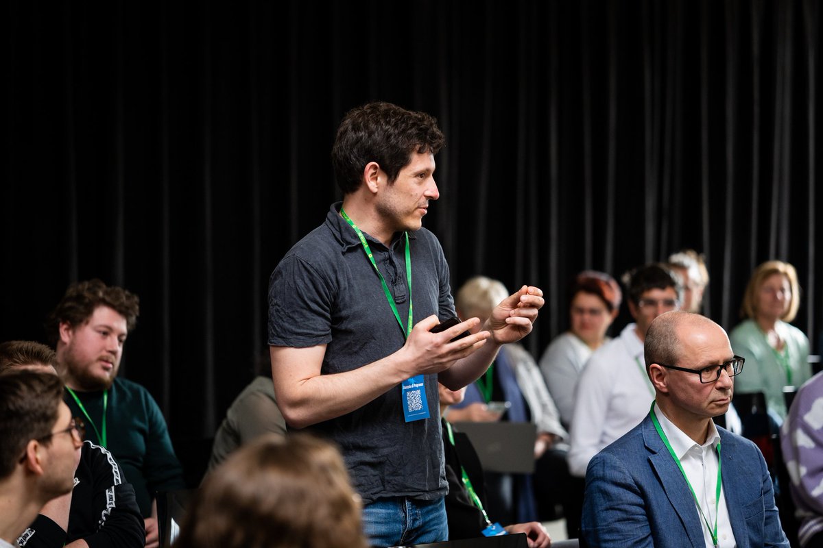 JuergenKretz's tweet photo. #Europakongress23 von @die_gruenen : Workshop zur #feministisch|en Außen- und Entwicklungspolitik. In 🇩🇪 ein super Gemeinschaftsprojekt von @abaerbock & @SvenjaSchulze68. Das Gleiche wollen wir für die 🇪🇺-Ebene! Fürs #EPWahlprogramm unter Top-3 der Projekte der BAGen gevotet. https://t.co/bgxApr4Sgu