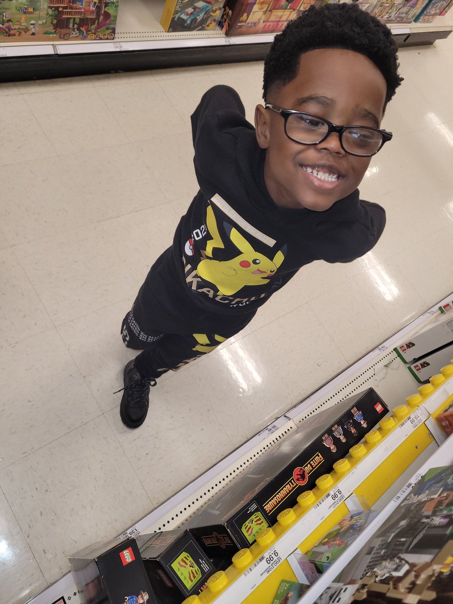 TheTeacherVert's tweet photo. Shout out to the various @slpsofcolor who have provided so much counseling and encouraging words while I work to get my Kindergartener the #Speech &amp; #Languange therapies he deserves 😊 https://t.co/NOtTWynHAY