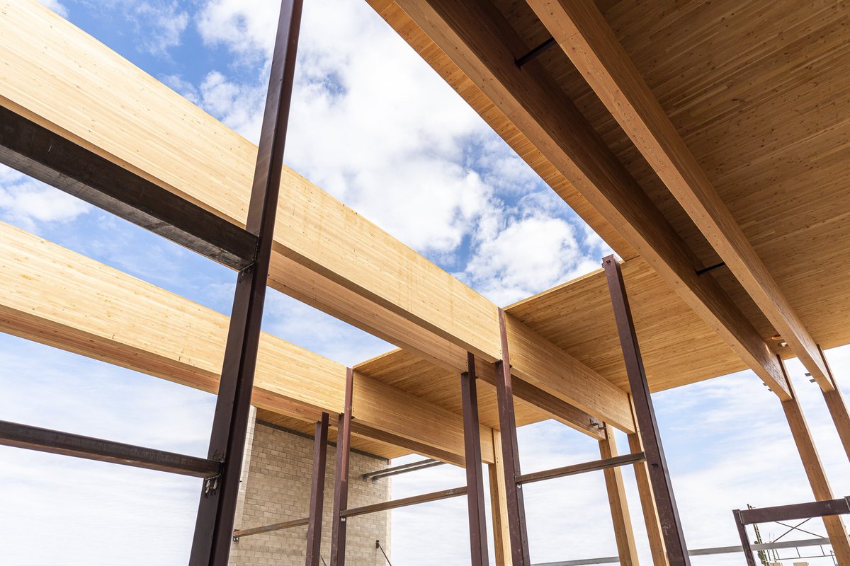 RockAtLaCantera's tweet image. 🌲TIMBER FUN FACT🌲The Victory Capital Performance Center is set to be the first mass timber constructed training facility in professional sports and one of the largest mass timber construction builds in Texas!