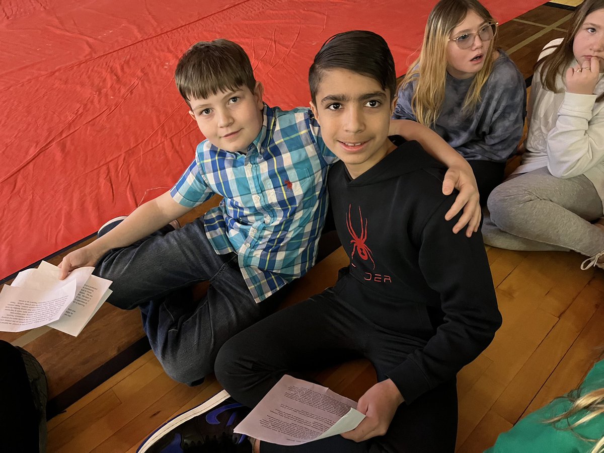 Wes Hosford School tweet media