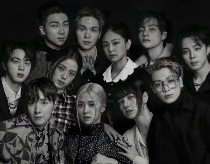 magicbangpink's tweet photo. O que você prefere?? - Vers. Bangpink https://t.co/cKP8i4PCnv