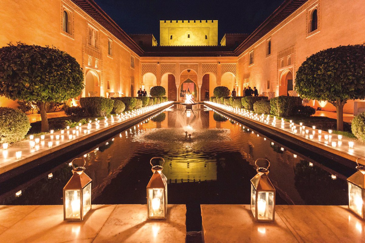 Ramadan Kareem to all my friends celebrating. May this Ramadan bring an abundance of happiness, peace, and blessings to your home. #ramadankareem #ramadan_nights #love #happiness #peace #serenity #faith #ramadanmubarak #ramadankareem #ramadanvibes #RamadanMubarak