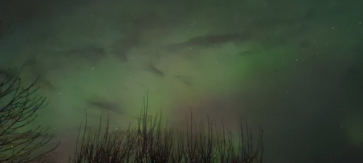 CloudNet4's tweet image. The #AuroraBorealis #northernlights @STVNews @BBCScotWeather just keep offering tonight