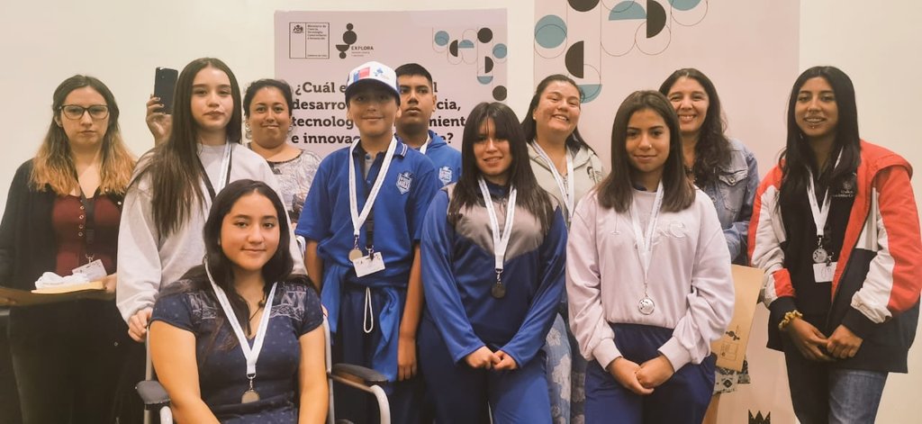 exploravalpo 🚎 (@exploravalpo) on Twitter photo ¡Tremenda representación! En el reciente Congreso Nacional organizado por <a href="/explora_cl/">Programa Explora</a> por parte de estudiantes y docentes de #Limache #LaLigua y #Quillota. Se merecen todo el reconocimiento de sus comunidades 👏👏👏 ¡Tremenda representación! En el reciente Congreso Nacional organizado por <a href="/explora_cl/">Programa Explora</a> por parte de estudiantes y docentes de #Limache #LaLigua y #Quillota. Se merecen todo el reconocimiento de sus comunidades 👏👏👏