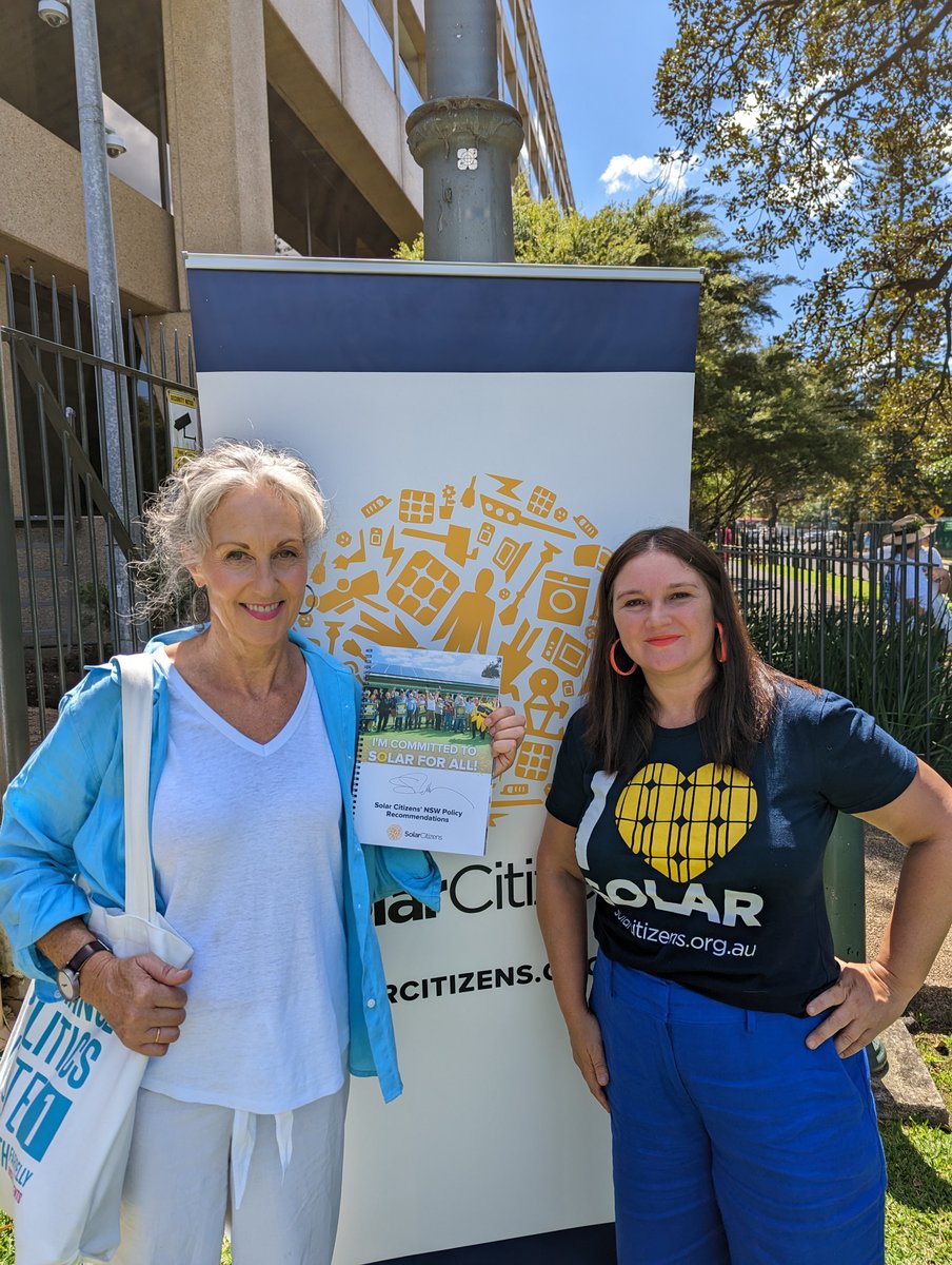 emfarrelly's tweet photo. I'm proud to support @solarcitizens policies for cheap #zeroemission #solarenergy to bring down #costoflivingcrisis &amp; strengthen the gridor everyone in #nswpol, whether you own your own home or live in a unit,  rental or social housing. #climateaction https://t.co/LLyN0dAlzM https://t.co/D7yjSzRQoY