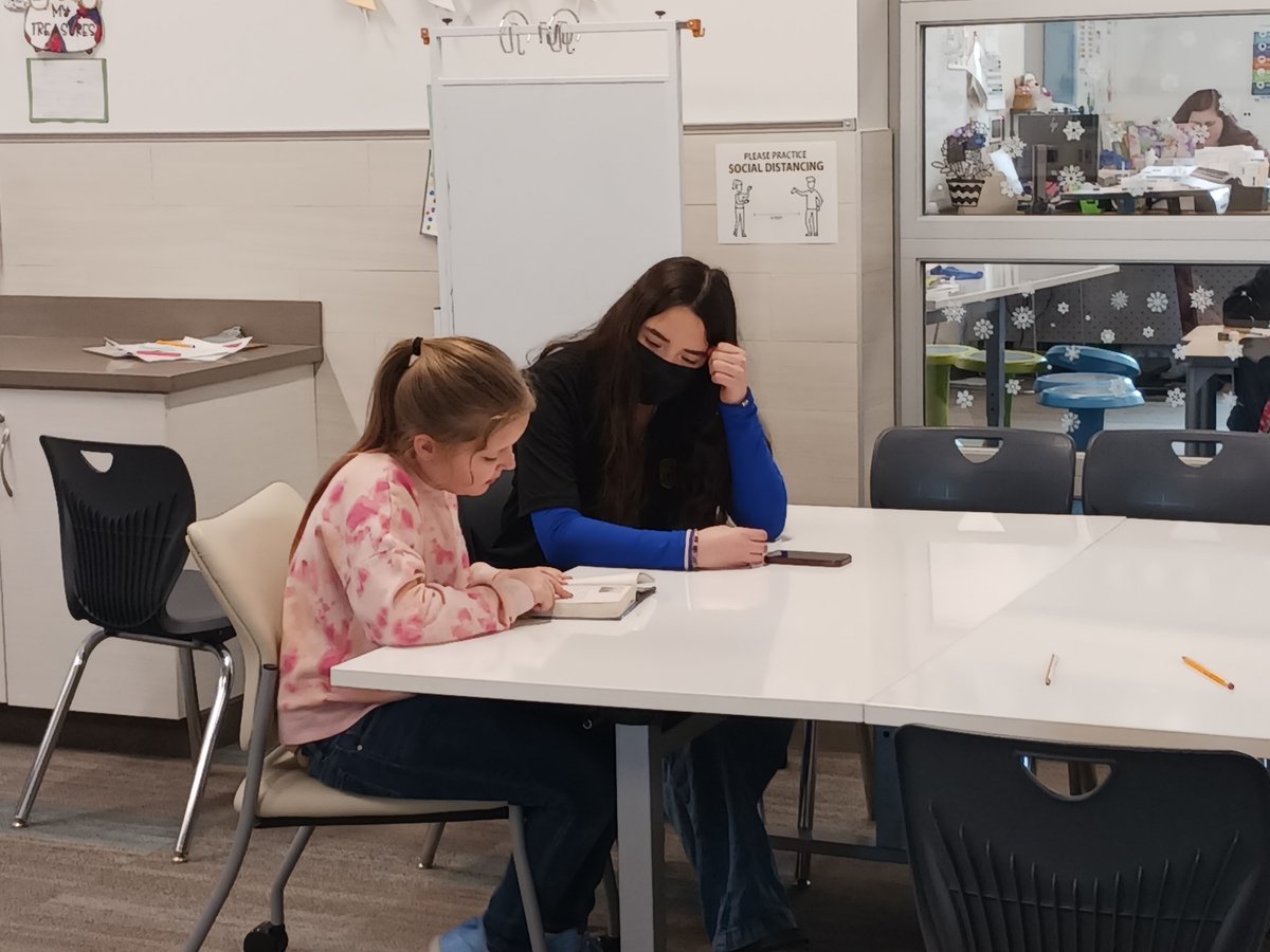Shout out to Jessica Schone and her Latinos in Action students at Kearns Junior High. Her Latinos in action students have been doing amazing tutoring their local elementary students. I am very impressed by Kearns JR LIA students!