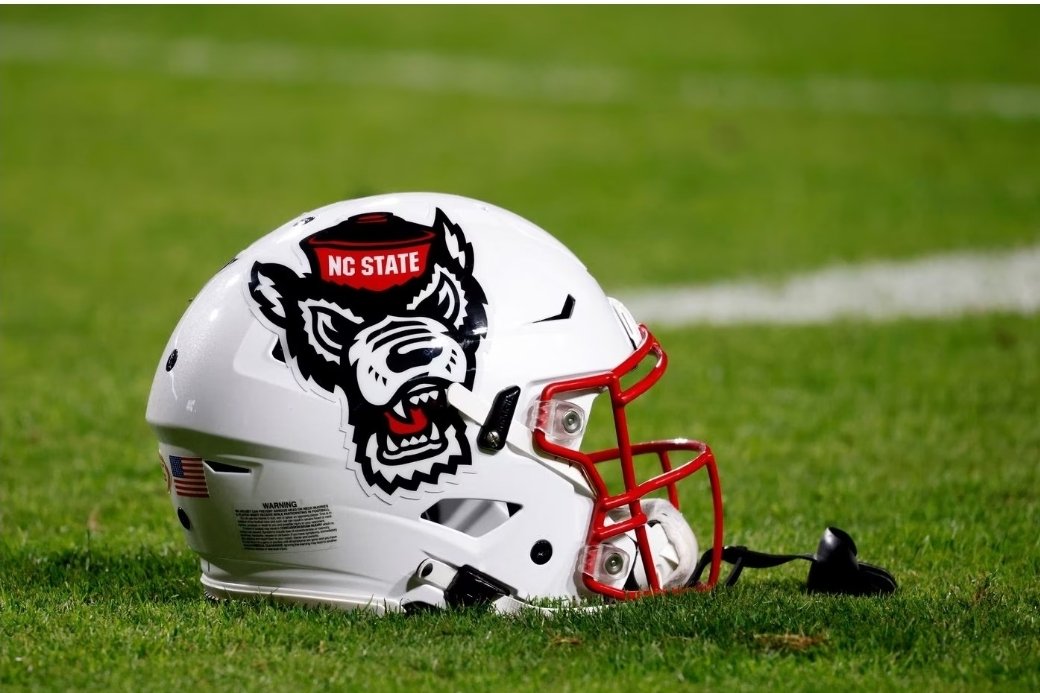 ELITE '25 Pittsboro (NC) Norwood High TE Gus Ritchey will return to NC State tomorrow. 

He recently visited Michigan and Notre Dame. 

His On3 profile: https://t.co/23LAVVHUoS https://t.co/d7j7fXCqTb
