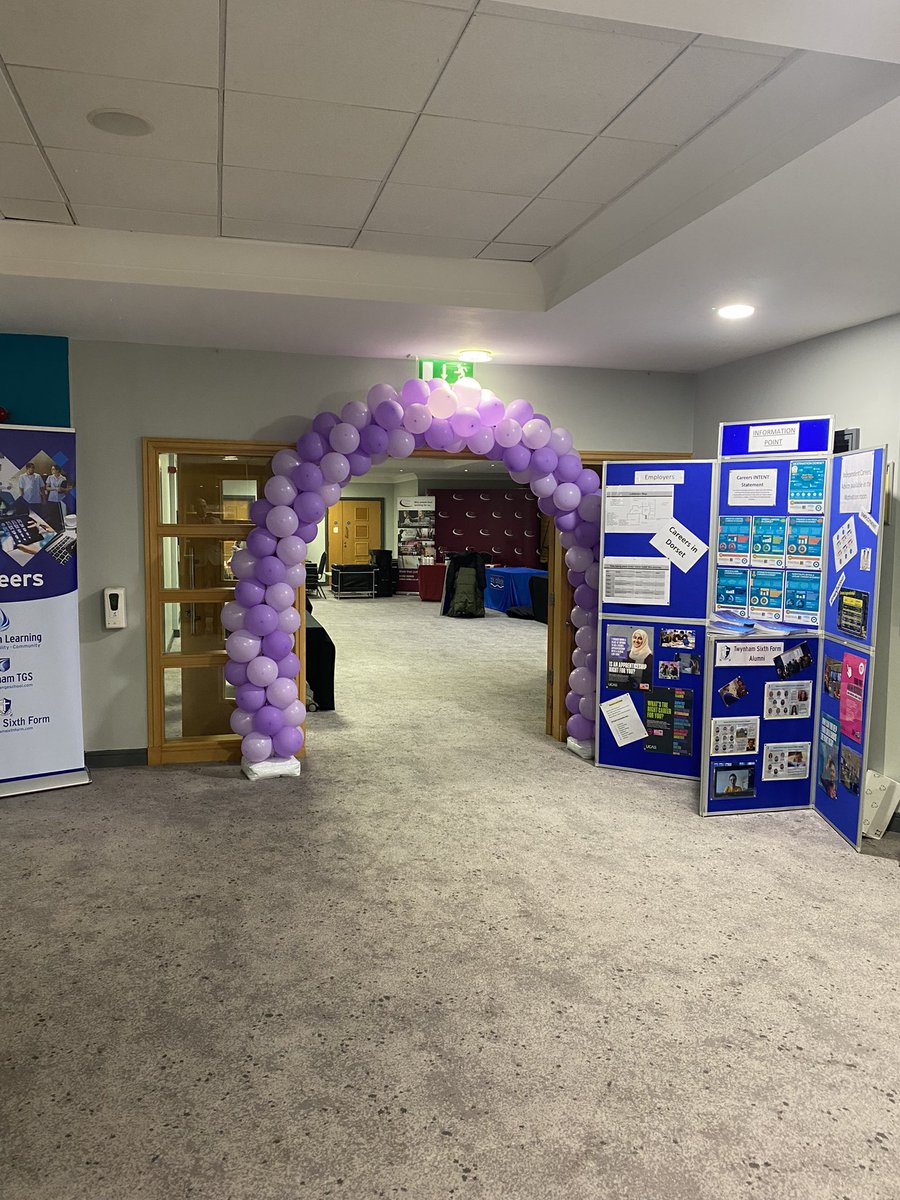 Mr_Dan_Hill's tweet photo. Wonderful to host our annual Top Apprenticeship and Careers evening tonight. 29 companies, 500 attendees all researching next steps and planting that seed of vision! A huge congratulations to Michelle and her careers team for all their hard work. https://t.co/H2rTRA1tNo