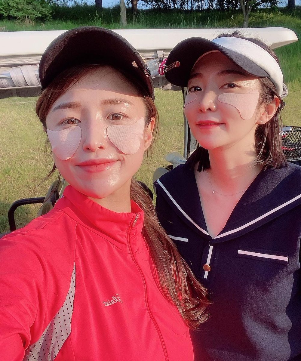 ojelenu's tweet photo. We are all growing up slowly, this is a happy day😘⛳️ https://t.co/JfKQSqfXbZ