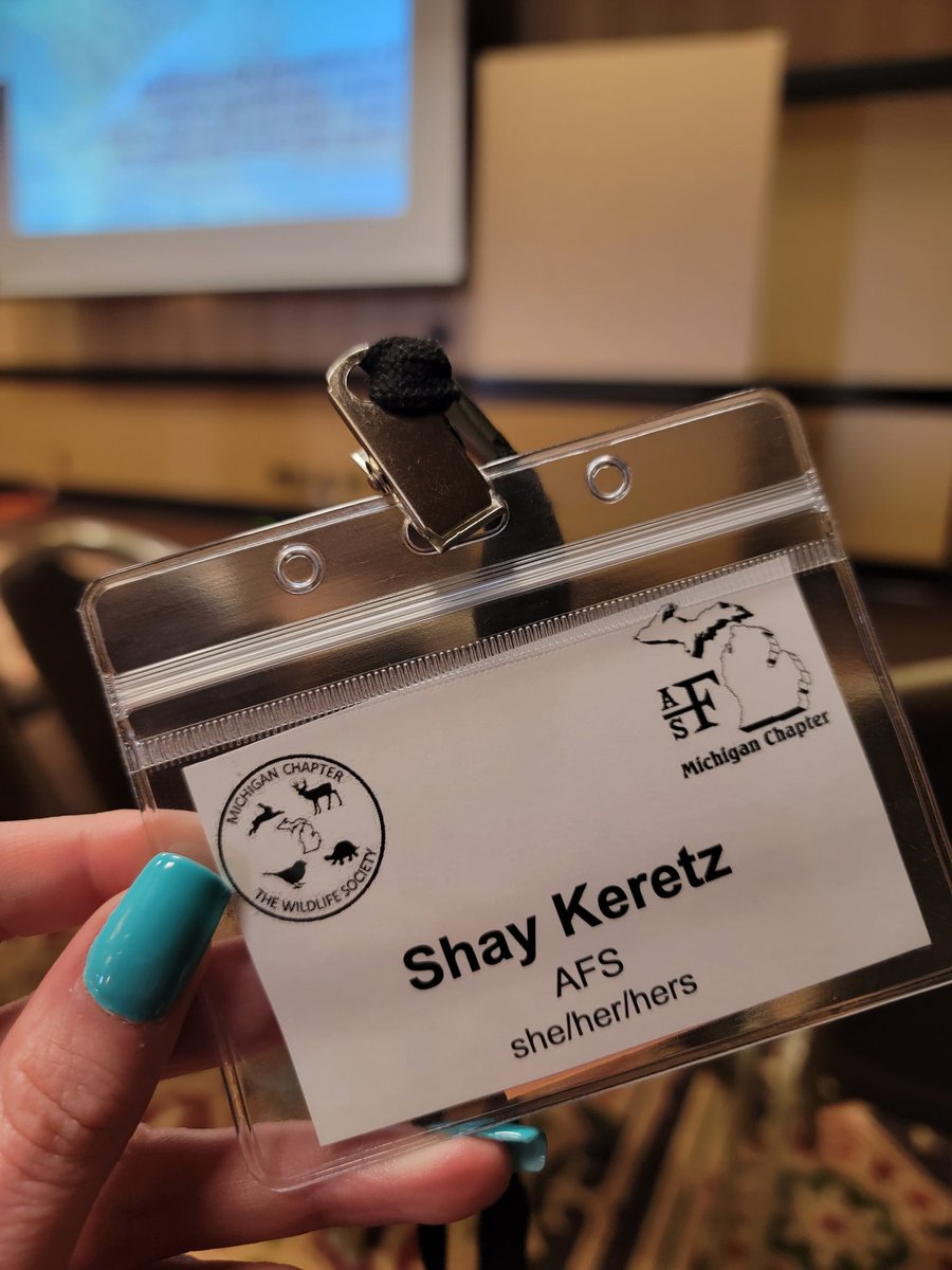 ShaySuzann's tweet photo. Hanging out at #MichiganAFS today! @MichiganDNR @DaveZanatta @MarshMadness #GabbyinSpirit @Cmich_Biology https://t.co/4T4hfOTnHc