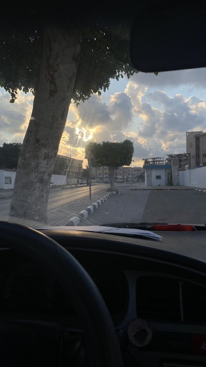 تقبل الله منكم صيام أول أيام الشهر المبارك، وأعانكم الله على صيام ما بقى منه 🤲🏼❤️