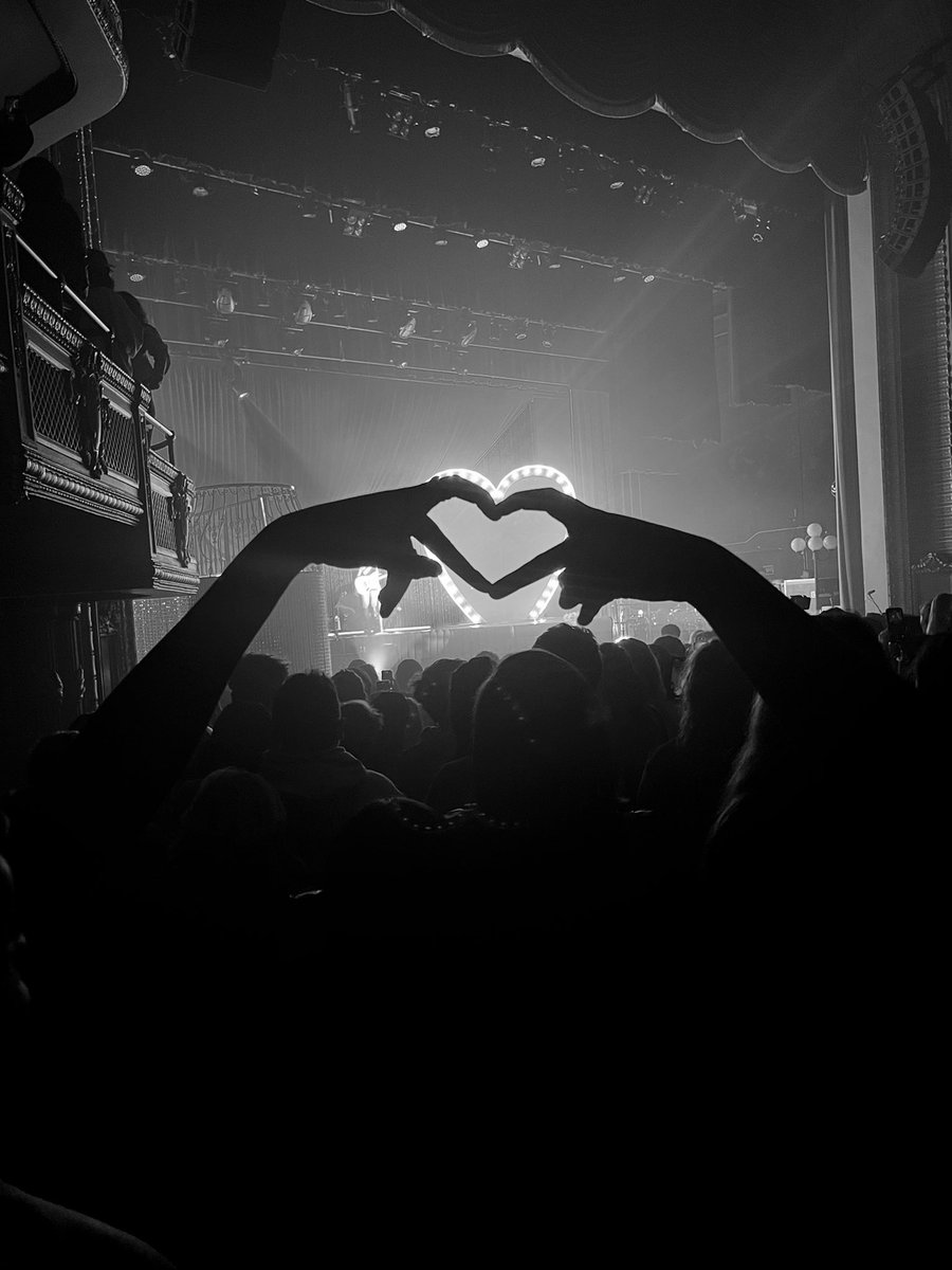 txkaa1_'s tweet photo. mentally I’m still here. 
♥️
3/20/23
#emailsicantsendtour https://t.co/c0BN5TXR2P