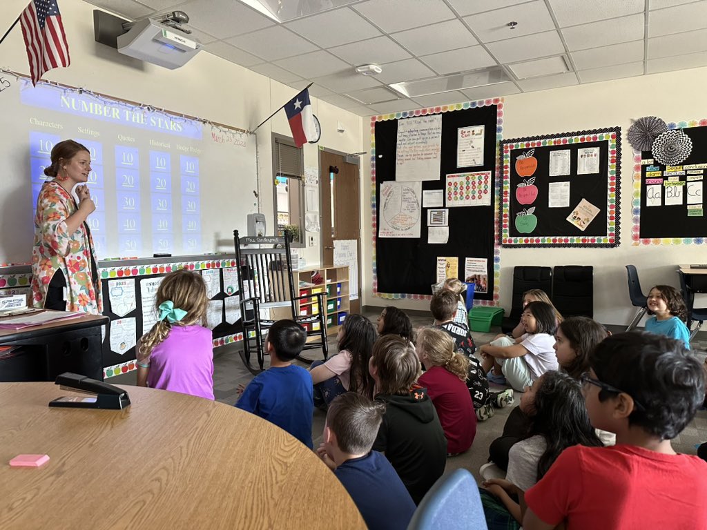 Pennington1st's tweet photo. Loved seeing Mrs. Vanderford create an engaging and fun lesson with her students! They previously finished a historical fiction book and celebrated with a game of Jeopardy.  #vaughnspringtraining  @laurentmonk  @VaughnElemFISD https://t.co/t2aeCtzISx