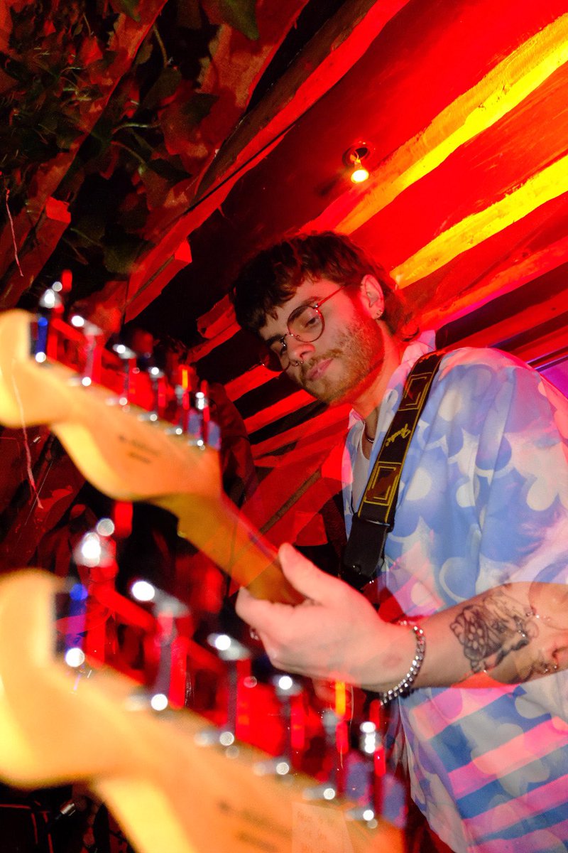 ariane hughes tweet media