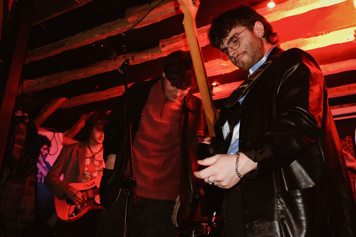 ariane hughes tweet media