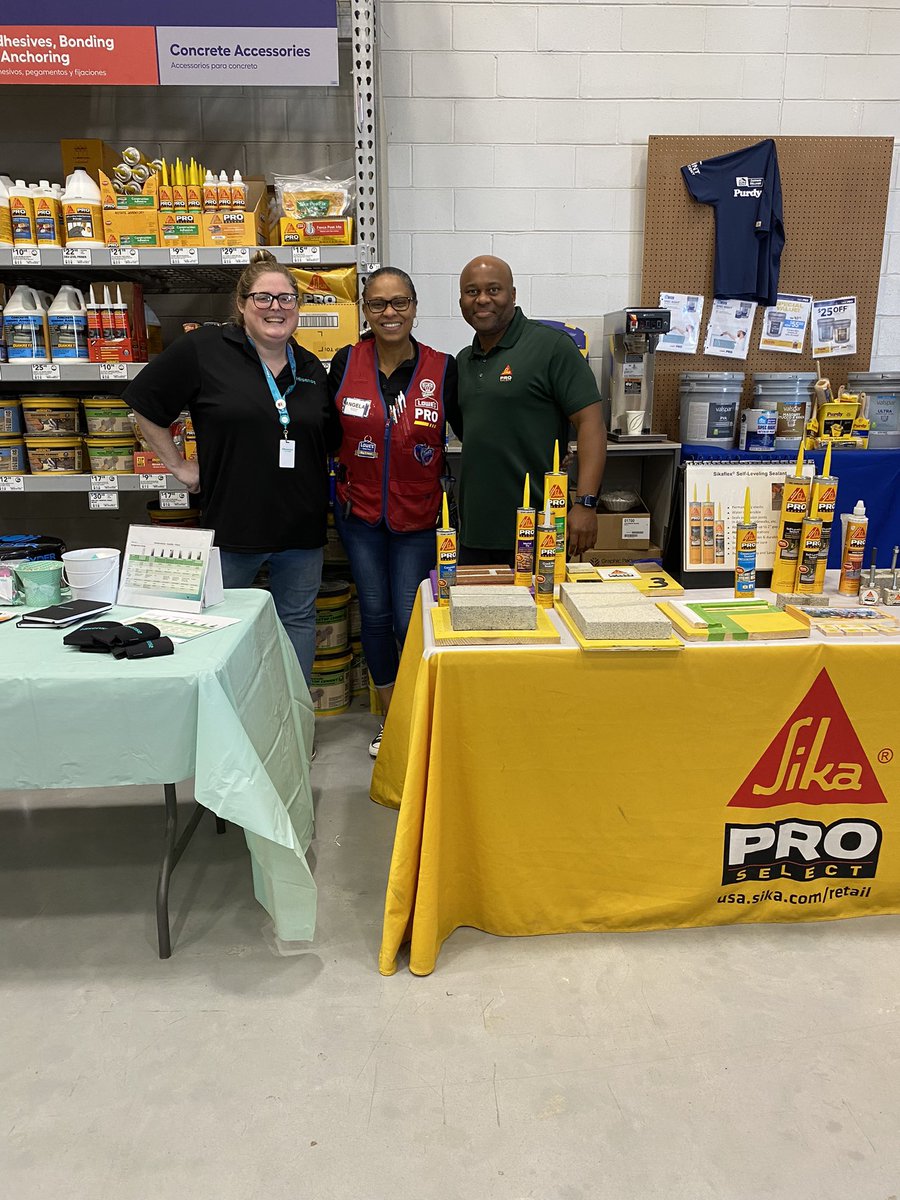 twash_22's tweet photo. Good times @Lowes store #3306 Katy, Texas MVP Event! Thank you for always showing support for @Sika. #Proselect @Sika_USA https://t.co/jWf6BhRLsb