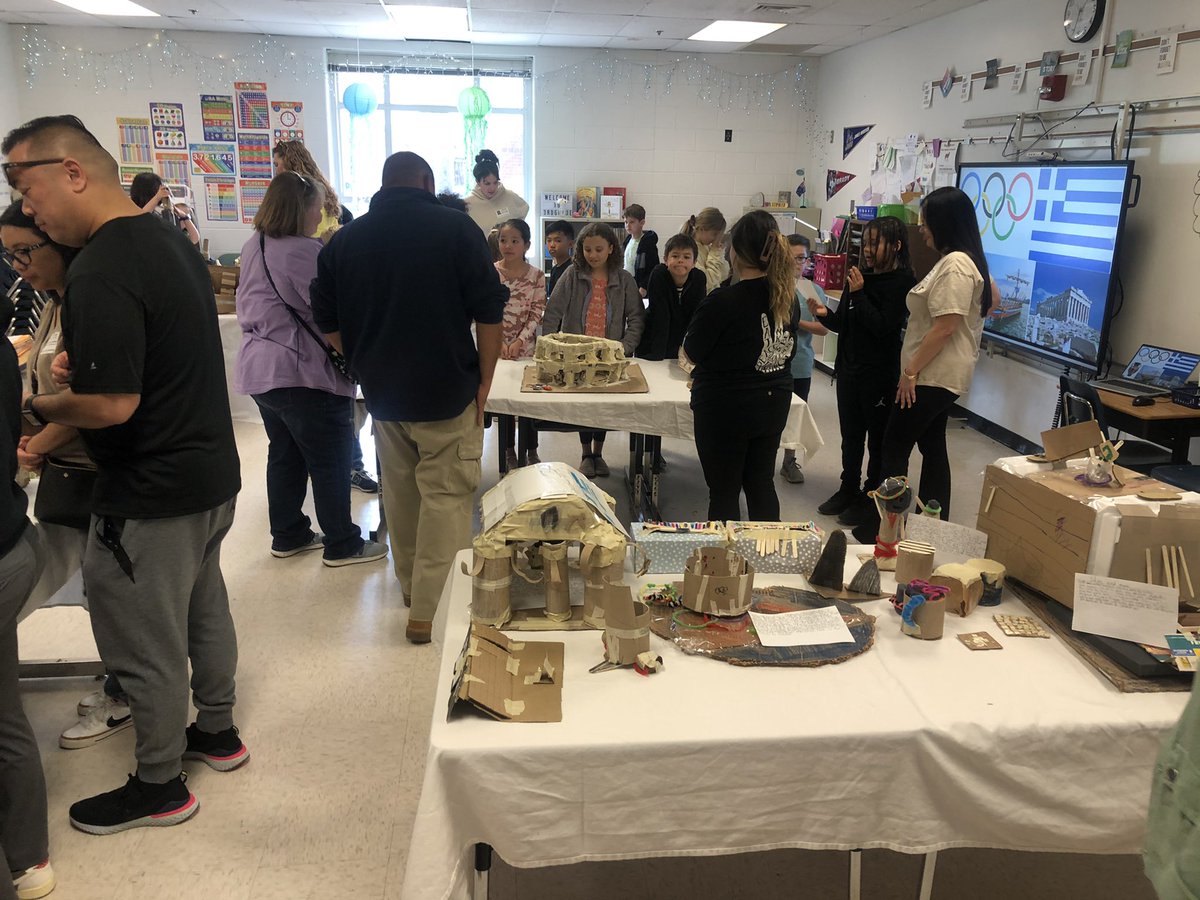It’s impossible to “ruin” my day with these Cardboard Creations depicting Ancient Greece #cardboardmuseum  <a href="/cfescolts/">Christopher Farms</a> <a href="/VBGifted/">VBCPS Office of Gifted Programs</a>