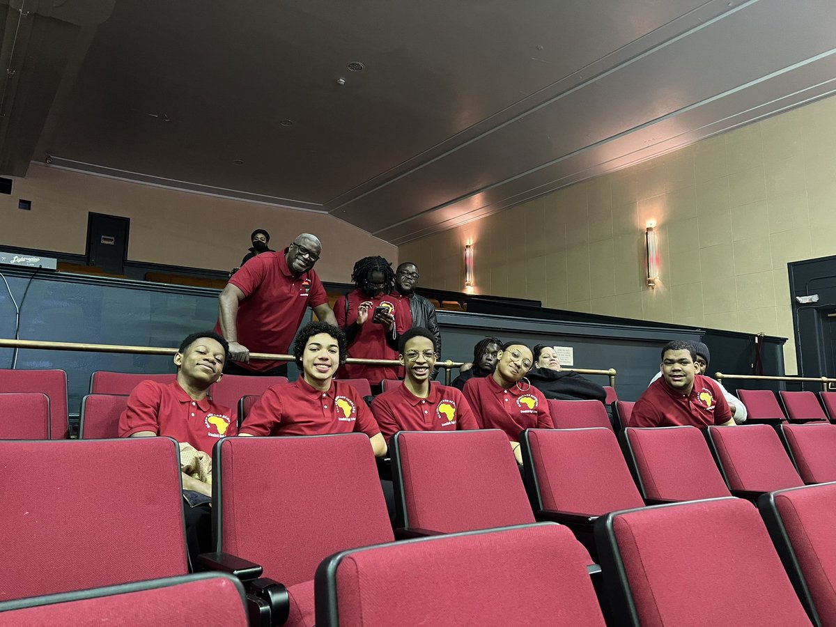 BrookeDallos's tweet photo. Great job to my son Mekhi @Mekhi27921904 and the rest of the Grassfield HS team @grassfield_hs on 3/18/23 at the African American Heritage 365 Scholastic Bowl held at Ft. Monroe, Hampton, VA.  Outstanding job and made it to the semi-finals! Congrats First Colonial HS on the win! https://t.co/2NtNySWmMy
