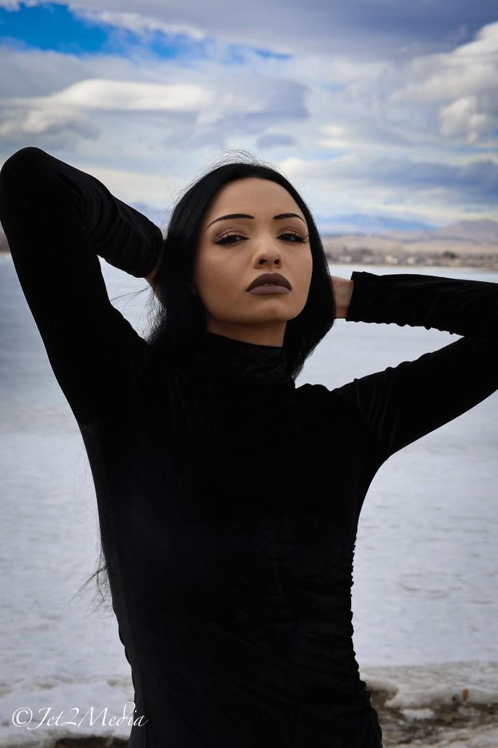 young_keirra's tweet photo. 🖤🖤 https://t.co/9SZD98TcOh