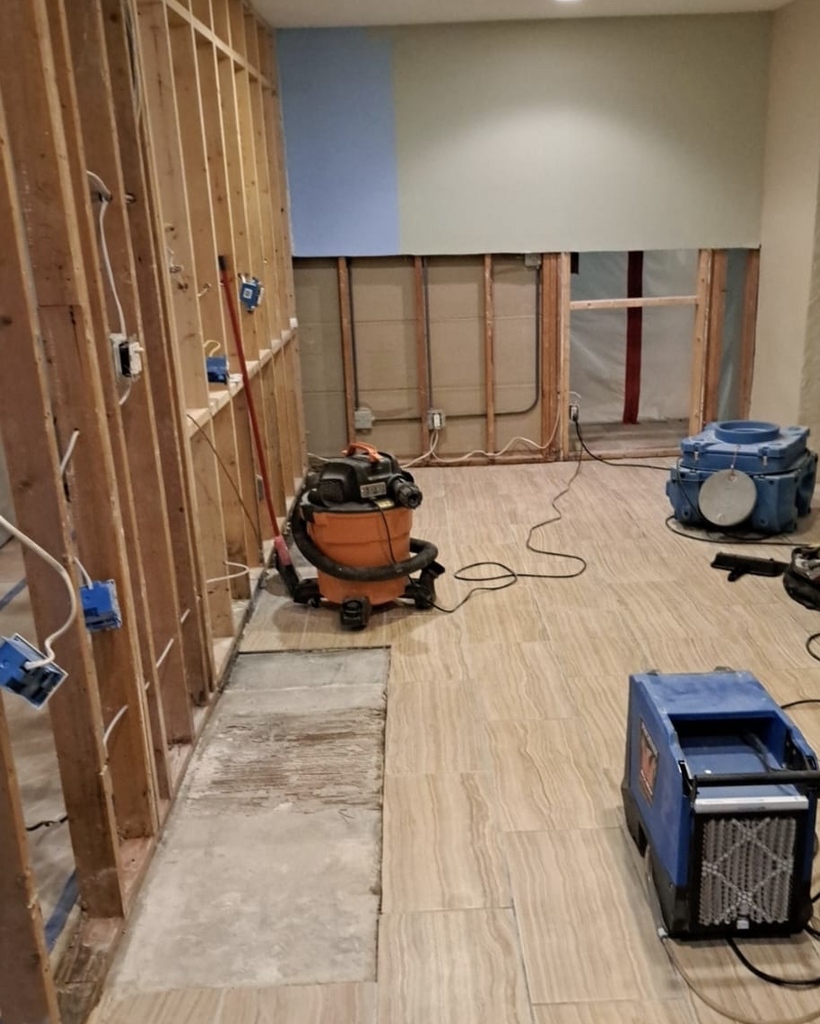 MVPMOLD's tweet photo. The MVP team is here for you no matter how big or small! 😄
•
•
•
#moldremediation #EMS #waterdamage #leak #parklandtalk #tapintoparkland #parkland #parklandfl #coralsprings #ParklandChamber https://t.co/Hcny2MbluQ