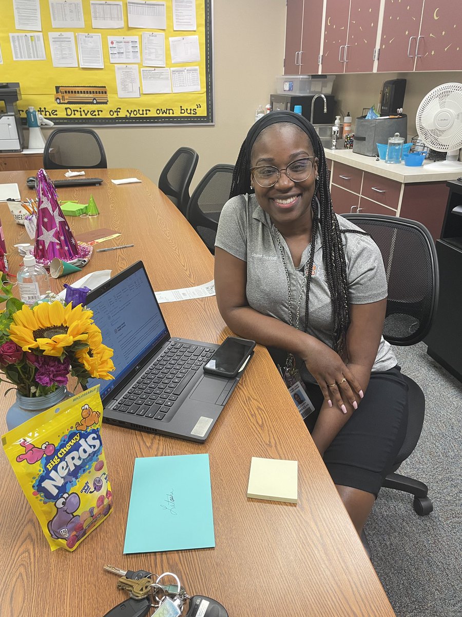 We are so thankful and blessed to have Ms. Douglas serving as our Social Worker supporting our bulldog, families! #nationalsocialworkerweek @NStevens_ocps @OcpsEast @ucfalum