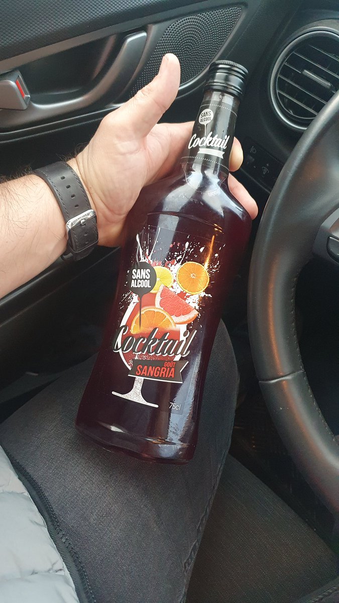 yann0975's tweet photo. De Soins et d'amitiés
Quand ton patient te propose SON vin
"Je l'ai mis dans une bouteille sans alcool si vous vous faîtes arrêter"
#infirmier #joyeux mais #infirmiersliberauxencolere quand même
Z'ont pas ça nos amis IDELencoiere ? 😂😂😂 L=i #tetedenaze https://t.co/81XvgH8bxR