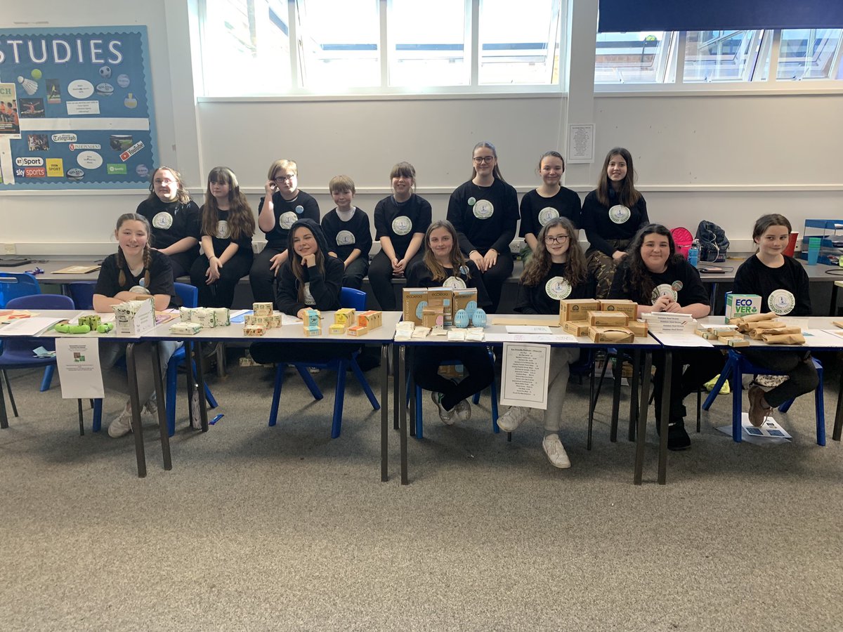 AmberLeBon2's tweet photo. We have been super busy today. This morning we went litter picking and collected 25 bags. We then ran our 2nd eco shop and made £215. So proud of the students! Thank you to everyone who supported.
Keep an eye out for our summer eco fete coming soon! @BeaconAcademyCL https://t.co/N5eM9jCjc9