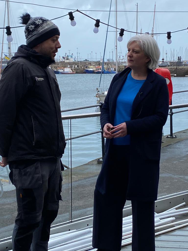 CarolineVoaden's tweet photo. Some behind the scenes shots of filming in Brixham today. Thanks to all those who chatted so openly about business, housing, parking, fishing regulations, govt support, Brexit and more.
#brixham #fishing #firsthomesnotsecondhomes https://t.co/bjxOCcCfVh