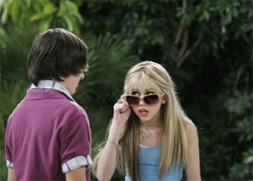 deadpoetstan's tweet photo. 17 anni fa iniziava Hannah Montana E VITE CAMBIARONO PER SEMPRE

🫀 https://t.co/GE4LjEDUjM