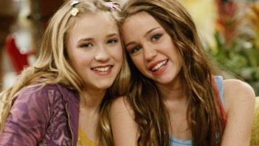 deadpoetstan's tweet photo. 17 anni fa iniziava Hannah Montana E VITE CAMBIARONO PER SEMPRE

🫀 https://t.co/GE4LjEDUjM