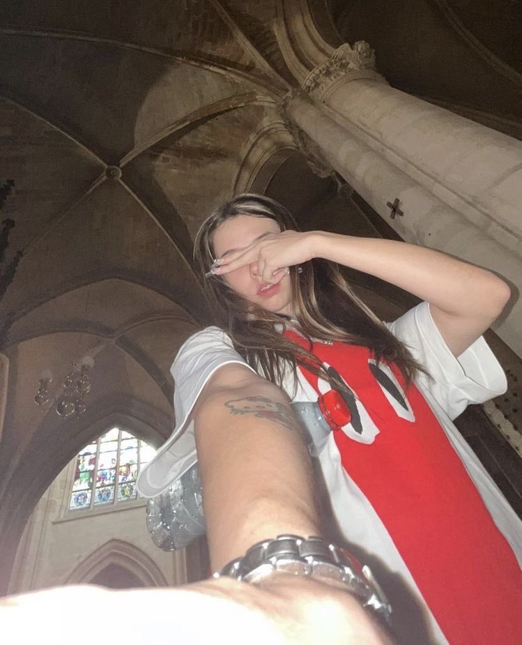 sara archive ³³³ (@badfacearchive) on Twitter photo 