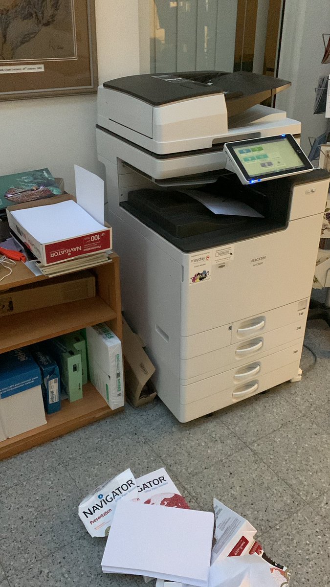 Babysitting the printer for the final thesis printing