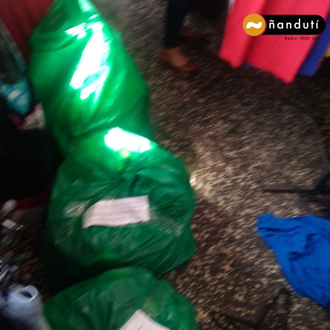 nanduti's tweet photo. Allanan local comercial en Fernando de la Mora

Incautaron varias mercaderías que no contaban con documentos respaldatorios

El operativo dejó una perdida estimativa de 135.000.000 de Gs.

Todo lo incautado fue puesto a disposición de las autoridades competentes. 

📻#1020AM https://t.co/R0MuSNPH4A