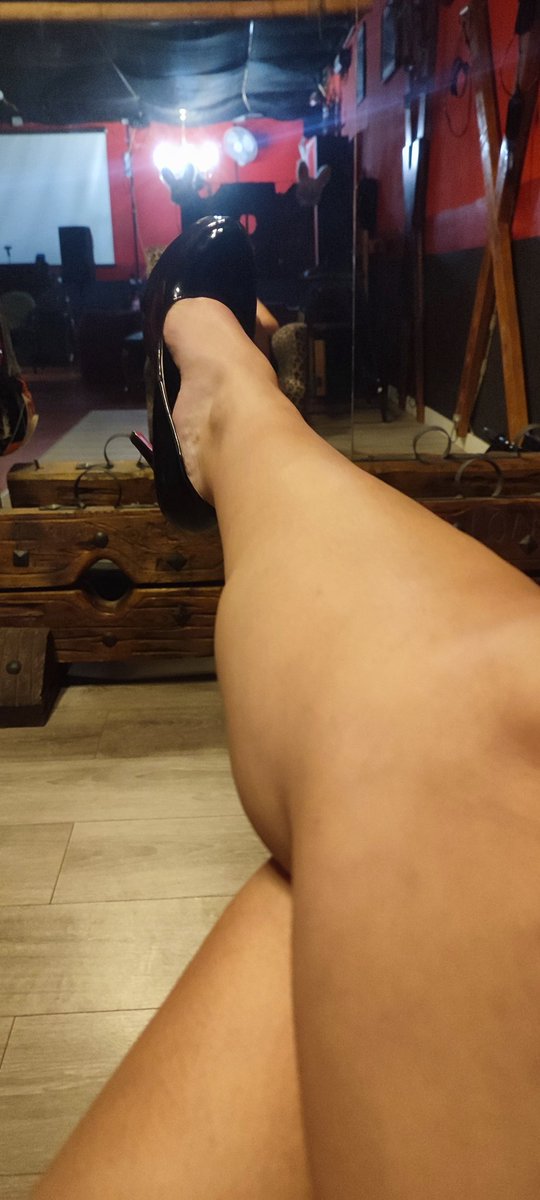 Esperando a la putita de hoy