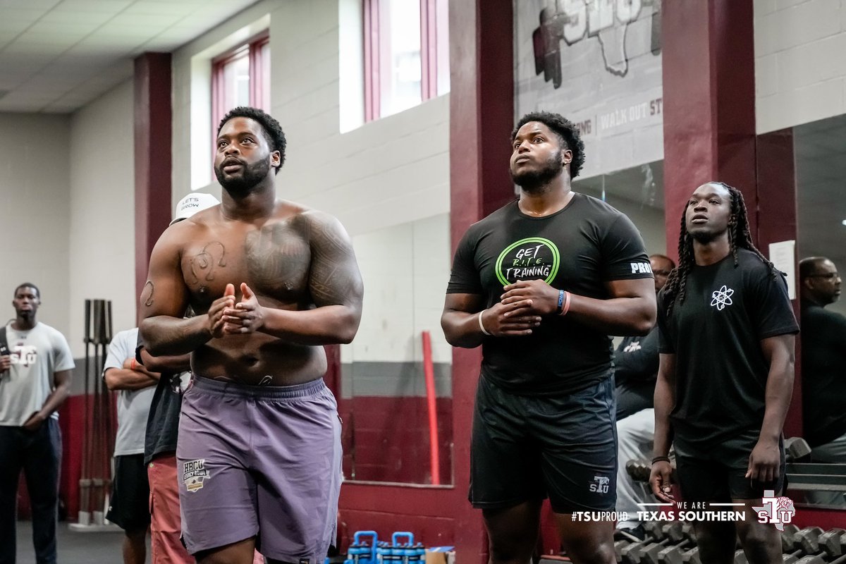TSUFootball's tweet image. #TexasSouthernProDay23 Texas Southern hosted their annual Pro Day on Thursday, March 23, at Durley Stadium. The event saw the presence of representatives from several NFL teams, including the Texans, Raiders, Dolphins, Broncos, Panthers, Jaguars, and Colts.