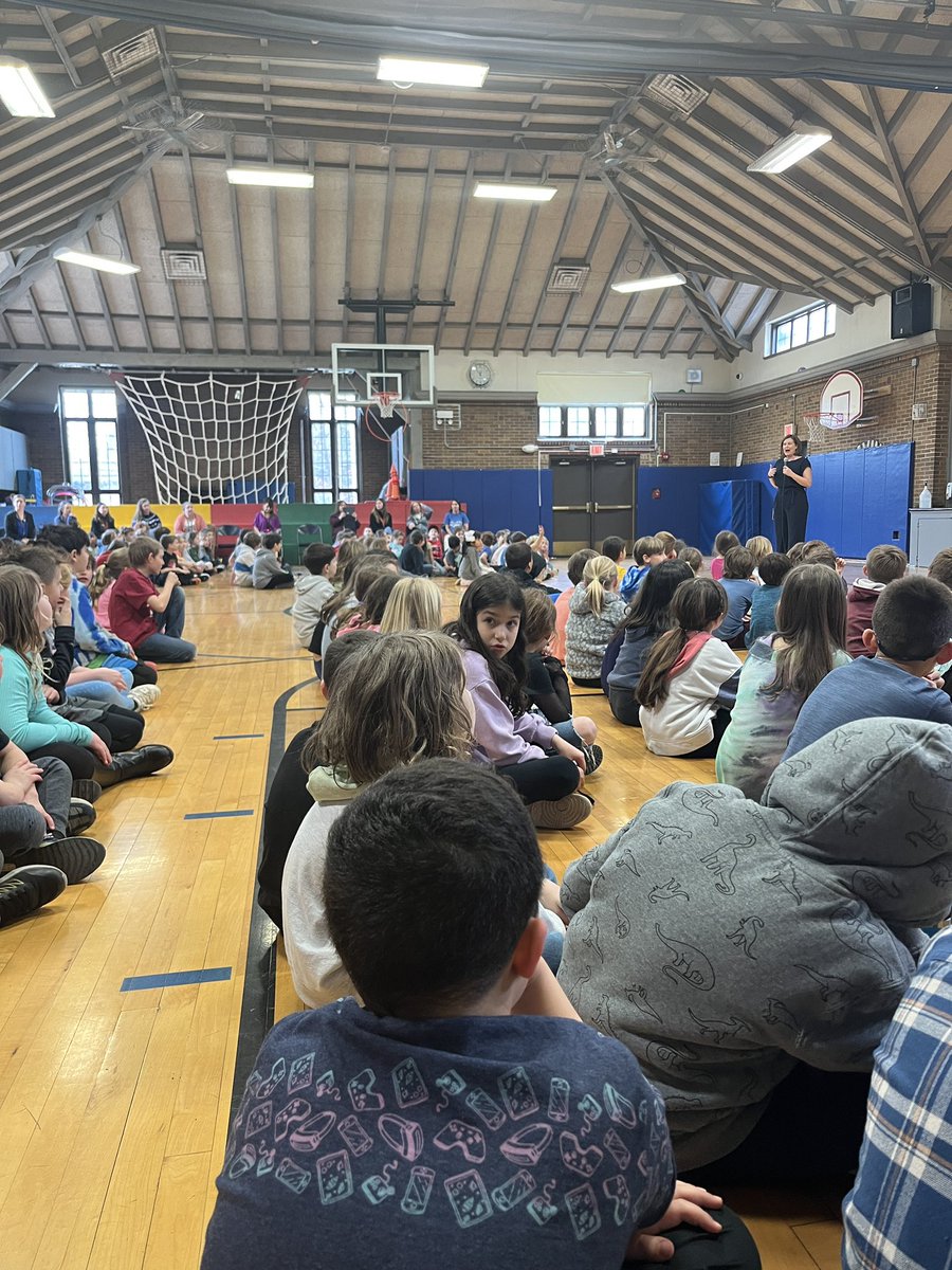 We did it!! iRead champions again!!!! #raviniarocks #112leads