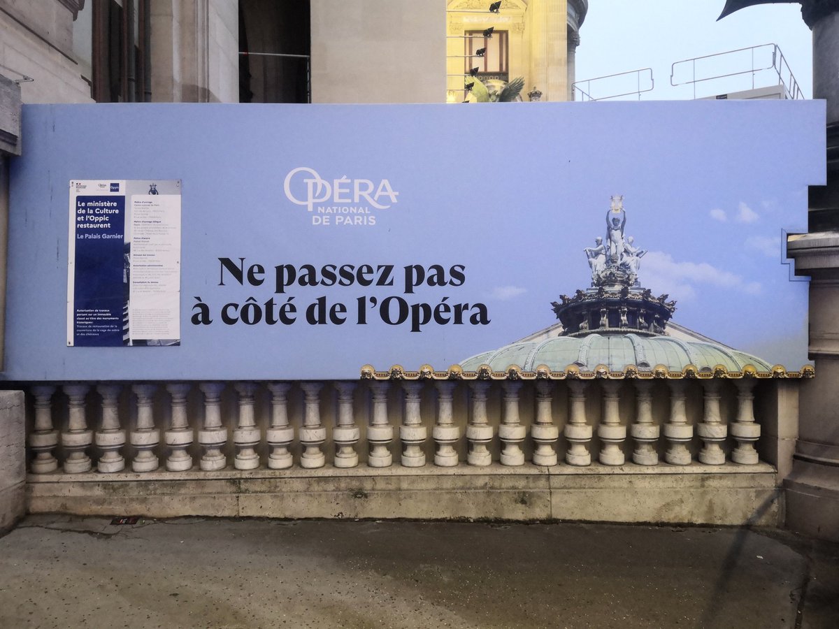 L'ironie de cette pub en cette #manif23mars 😂