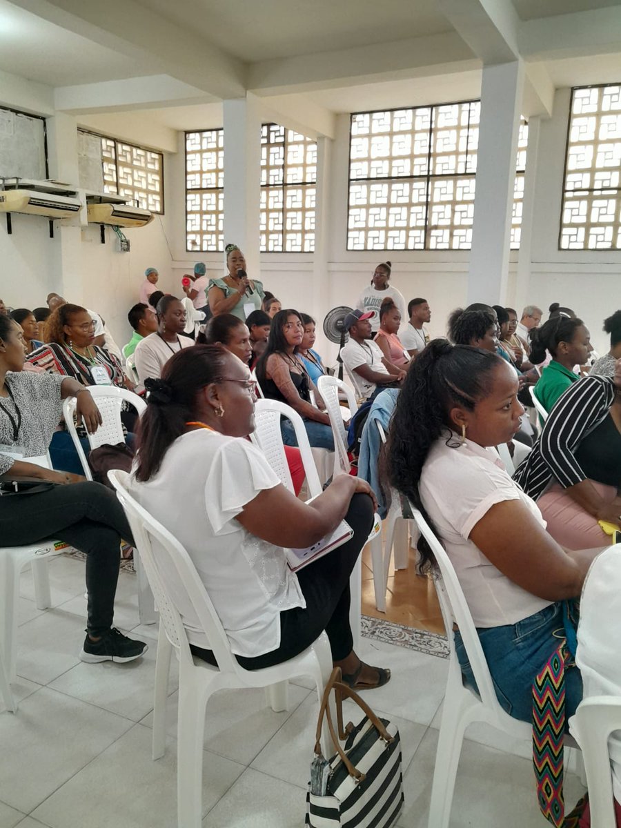 Red Departamental de Mujeres Chocoanas (@redmucho) on Twitter photo En #Istmina, estamos en la jornada de Escuelas de Formación Política #JuntasSomosPoderosas con el foro: “Mujeres chocoanas y participación política” en Istmina, Chocó. Un proyecto de <a href="/HumanasColombia/">Corporación Humanas</a> En #Istmina, estamos en la jornada de Escuelas de Formación Política #JuntasSomosPoderosas con el foro: “Mujeres chocoanas y participación política” en Istmina, Chocó. Un proyecto de <a href="/HumanasColombia/">Corporación Humanas</a>
