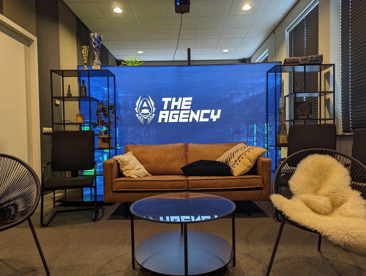 Live reactions from the AGC Ultras live on twitch.tv/theagencygg 🔥