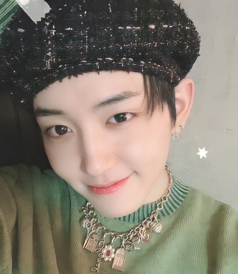 AsaXxvi's tweet photo. 🤍ถึงไม่ได้อยู่ในระยะที่สายตามองเห็น แต่จะคอยรอเฝ้าดูเธอเหมือนเดิม ไม่ว่าจะเป็นแบบไหนขอแค่ให้เธอมีความสุขในทุกๆวันก็พอ 🎂🎀สุขสันต์วันเกิดนะคับ คิดถึงรอยยิ้มของเธอที่สุดเลย
#HAPPYMASHIHODAY 
#MASHIHO 
#มาชิโฮะ https://t.co/UIfA4XGL7M