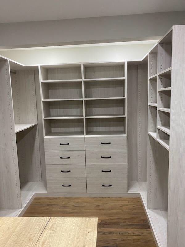 ClosetfactoryHT's tweet photo. Are you wanting to maximize the space in your closets? Call us at (281)355-7676 or visit our website https://t.co/Rs0pQVR4Rz to schedule your free consultation today!
#customdesigns #closets 
#closetfactoryhouston #customstoragesolution #cabinetry #organized #closetgoals https://t.co/CHHu5tKAyh