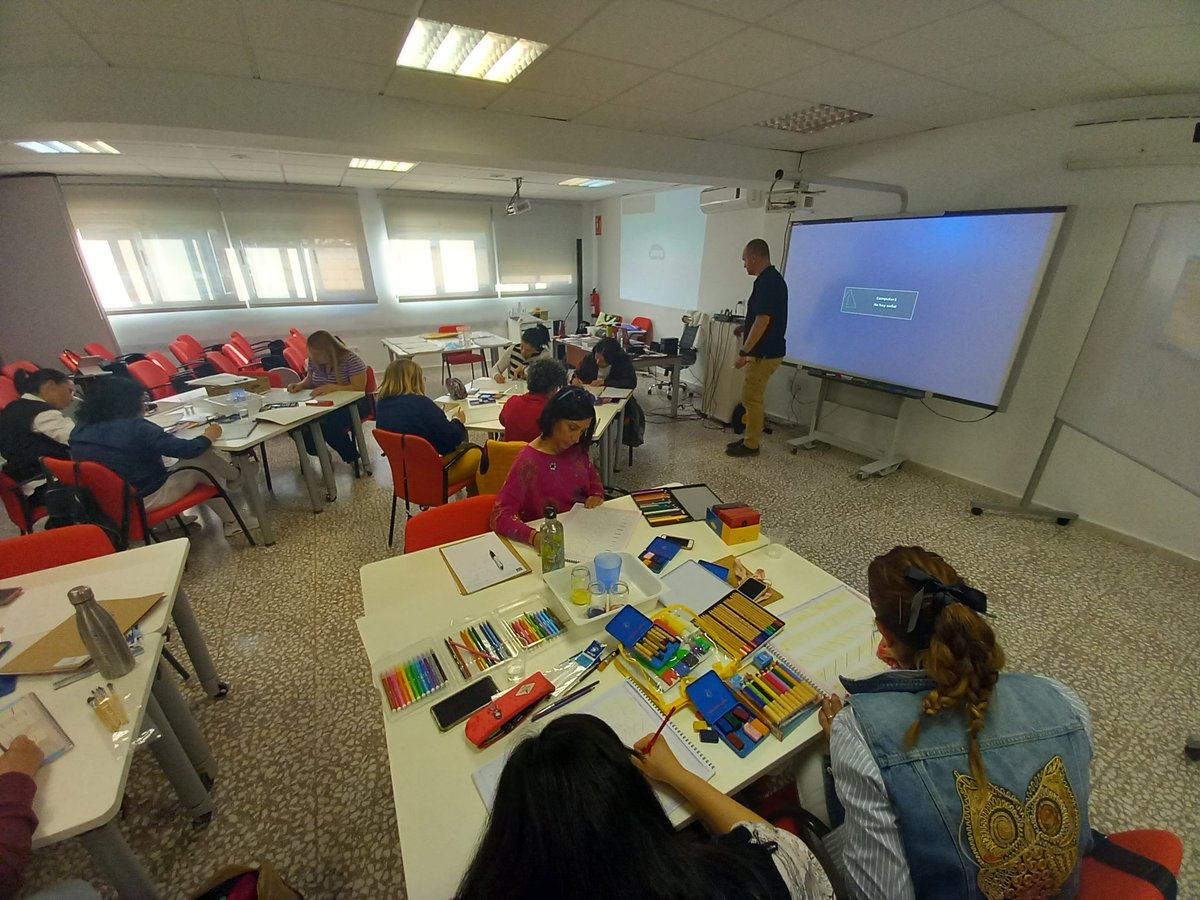 Seguimos creando en el curso de Tránsito de Infantil a Primaria a través de cuentos clásicos y arte