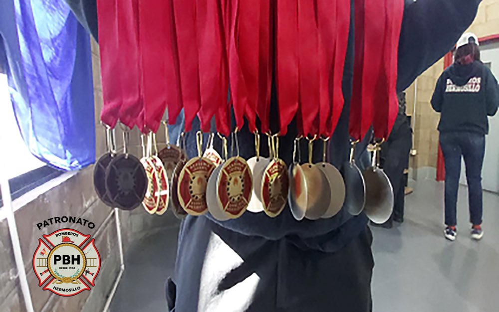 Hace días, el Patronato de Bomberos de Hermosillo apoyó a la Academia Juvenil de Bomberos en el RALLY DE HABILIDADES DE BOMBERO realizado en la Estación Norte.

Participaron varios jóvenes. Al finalizar, a cada joven se le entregó una medalla agradeciendo su participación.