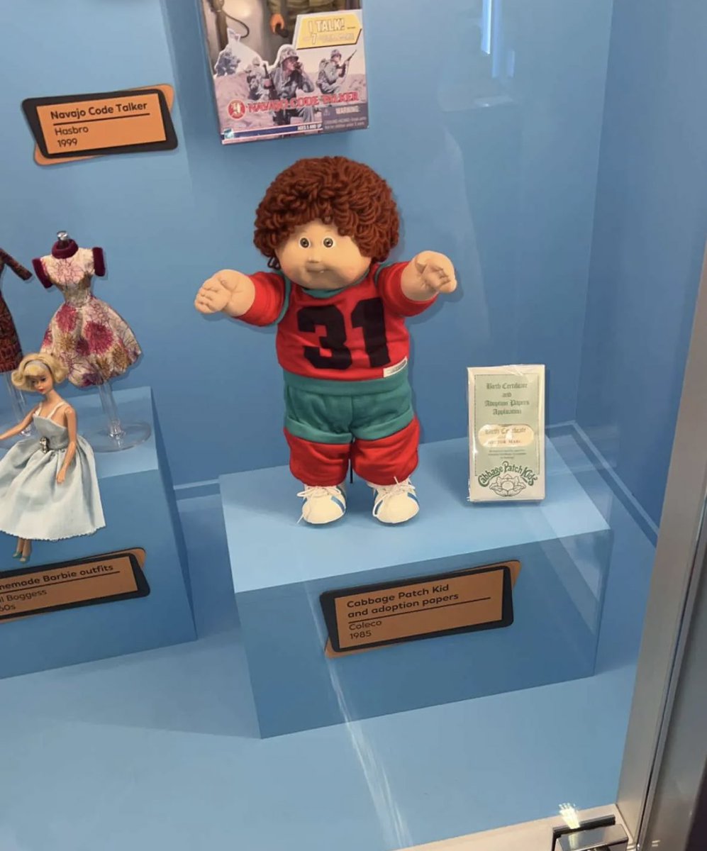 Seriously???? I had that #Barbie…the original version with case and hella wardrobe ….my kids had #cabbagepatchkids dolls (yuk lol) and WTF is up w/the #chattertelephone at the Indianapolis Childrens Museum???  God Damn I feel old! 🤣🤣🤣🤣🤣🤣 Talk about a #ThrowbackThursday …