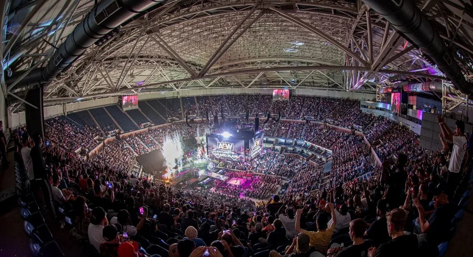 JustAlyxCentral's tweet photo. 🚨 LONG POST WARNING 🚨

I think I've just come to accept there's literally no pleasing some of these self proclaimed "wrestling fans" in the online wrestling community.

They've completely lost the plot. Nothing will be ever be good enough for them. No matter how great WWE or AEW becomes, they will ALWAYS find a reason to hate it. Ratings, build, and whatever buzzword they know nothing about.

Yes, constructive criticism is important but only to a point. You should criticize because you want wrestling to be at it's best. But a good number of you just want to troll, create chaos, and belittle people for liking something YOU don't like.

"Some people just want to watch the world burn." 

So I'm over it. I'm choosing in 2023 to associate with the fans who truly love wrestling and criticize in good faith. The rest of you can kick rocks. And honestly? I cannot wait for the day you toxic 'fans' stop watching. Because that'll be the day both WWE and AEW will truly prosper in their own visions. 

I appreciate those who've help me create this "safe space" for wrestling fans over the past decade. Please continue to be the change you want to see.