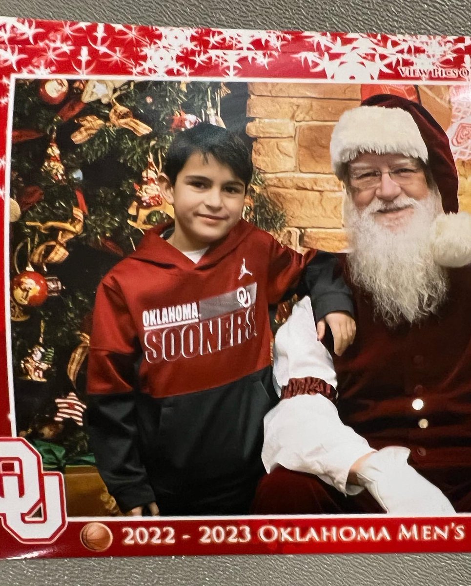CoachRyanTurner's tweet photo. Thank you @whynotbijan for always being there for the fans… especially this 7-year-old little boy who only watches OU basketball for #14 https://t.co/IJqKSjywjN